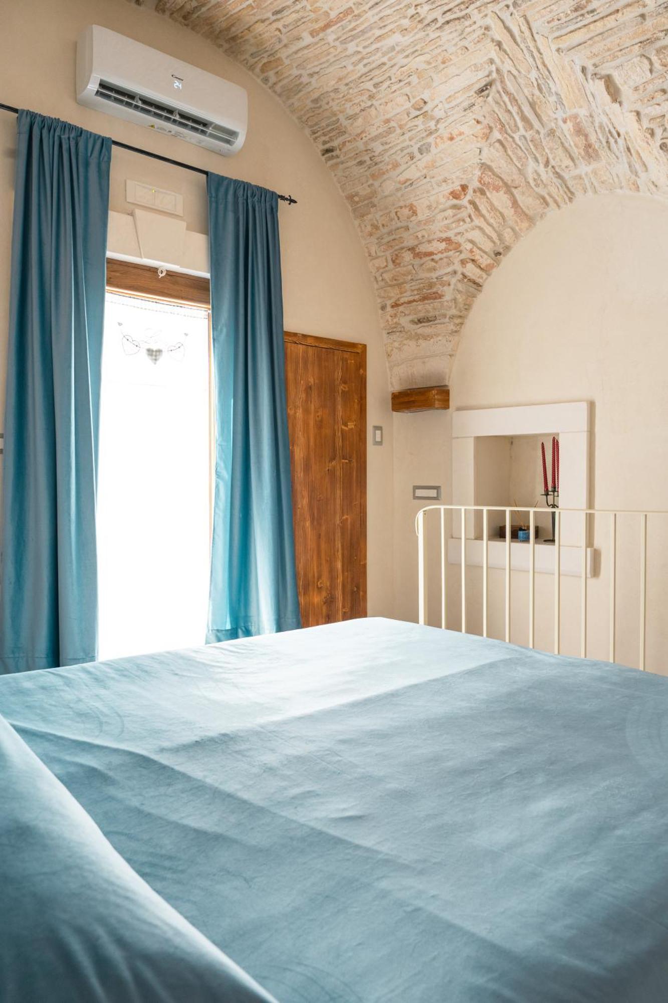 Pietra Antica, Old Town Bnb, Apartment Martina Franca Eksteriør billede